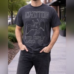 Led Zeppelin Band Tee Size XL Gray Graphic T-Shirt Official Rock Band Shirt